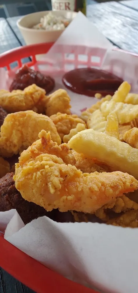 Fried Shrimp Basket with Fries